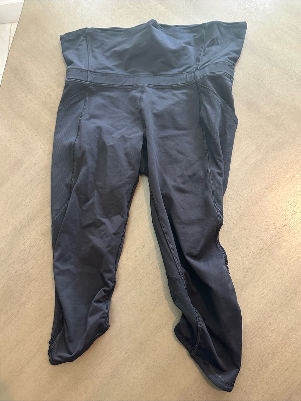 lululemon athletica Black High-Waist Capri Leggings